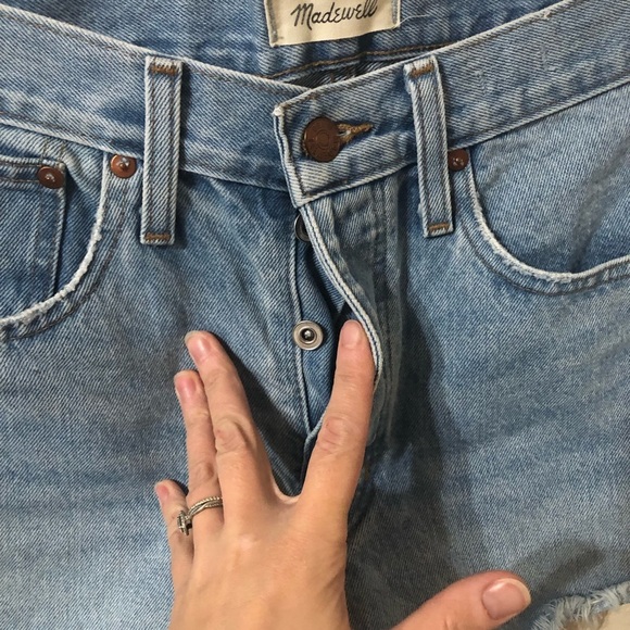 NWOT Madewell Relaxed Denim Shorts Light Dunwoody Wash - Size 27 - Picture 5 of 9